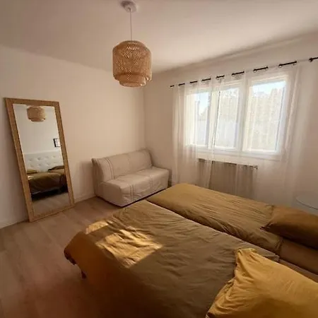 Avec Piscine Villa Le Crès